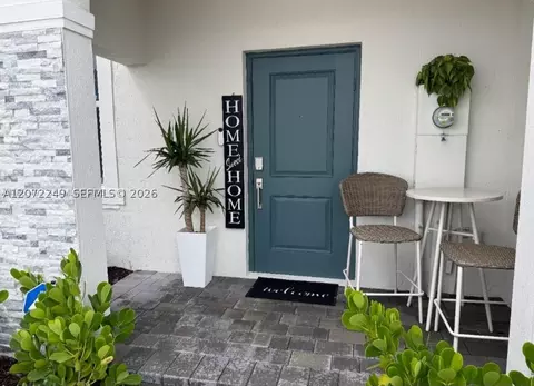 29278 SW 163rd Ct, Homestead, FL 33033
