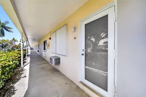 1001 Atlantic Shores Blvd #110, Hallandale Beach, FL 33009