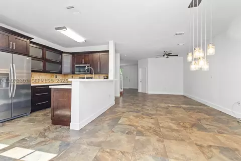 Living - 7809 NW 114th Path, Doral, FL 33178 photo 5 of 7