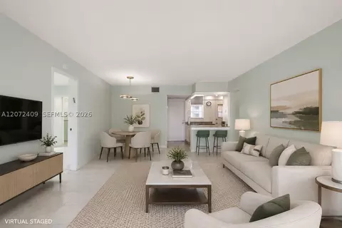 2903 Point East Dr #K414, Aventura, FL 33160