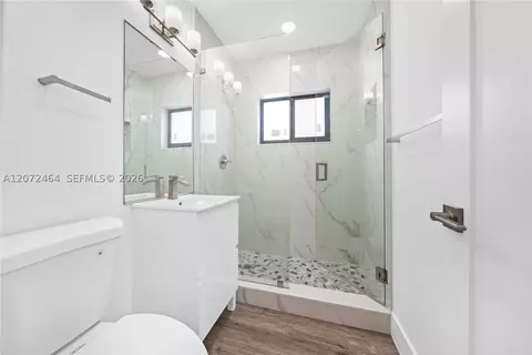 Bath - 1014 W 66th St, Hialeah, FL 33012 photo 1 of 2