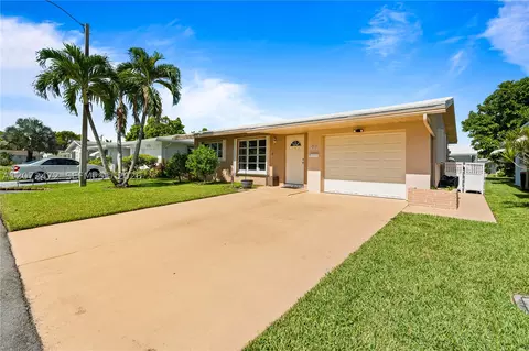 5713 NW 68th Ter, Tamarac, FL 33321