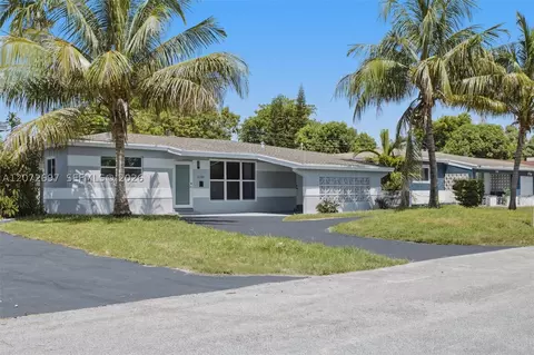 2250 Gulfstream Dr, Miramar, FL 33023