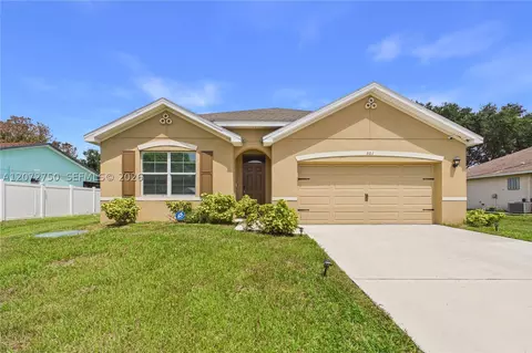 301 SE Volkerts Ter, Port Saint Lucie, FL 34983