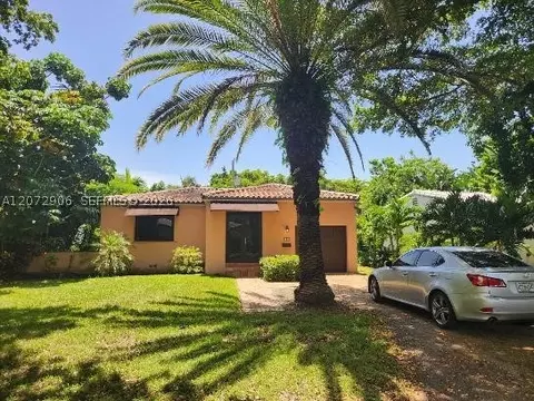 448 Cadagua Ave, Coral Gables, FL 33146