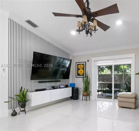 6711 Spring Garden Run, Lake Worth, FL 33463