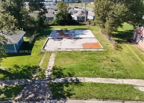 3416 W Roosevelt St, Lake Charles, LA 70607