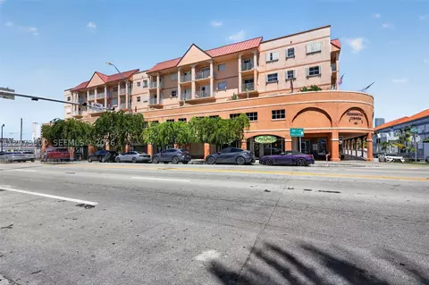 199 SW 12th Ave #415B, Miami, FL 33130