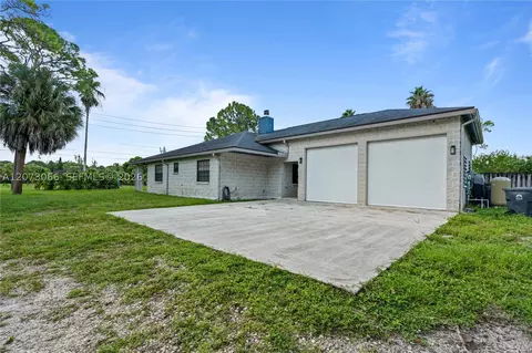 7261 140th Ave N, West Palm Beach, FL 33412