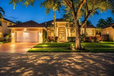 13845 NW 20th St, Pembroke Pines, FL 33028
