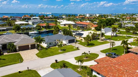2164 Bayview Rd, Punta Gorda, FL 33950