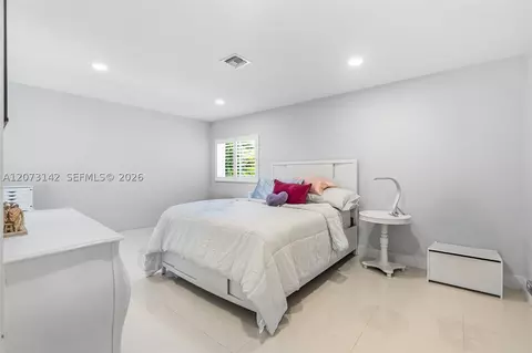 Bedroom - 932 Bird Rd, Coral Gables, FL 33146 photo 2 of 5