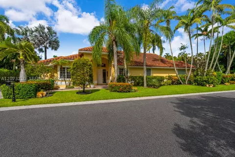 1090 SW 156th Ave, Pembroke Pines, FL 33027