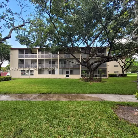 151 SW 134th Way #212N, Pembroke Pines, FL 33027