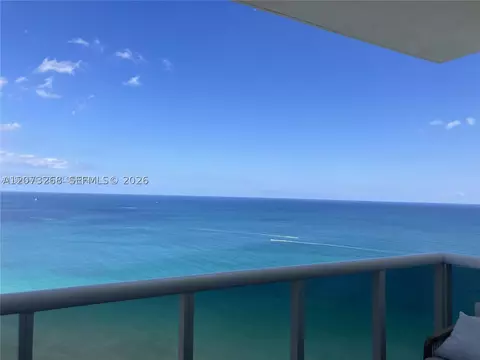 18201 Collins Ave #5009, Sunny Isles Beach, FL 33160