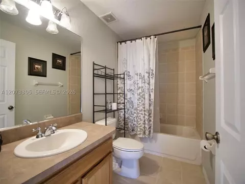 Bath - Undisclosed, Ocala, FL 34472 photo 1 of 2