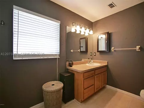 Bath - Undisclosed, Ocala, FL 34472 photo 2 of 2