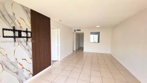 8620 N Sherman Cir #306, Miramar, FL 33025
