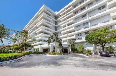 Undisclosed, Key Biscayne, FL 33149 photo 14