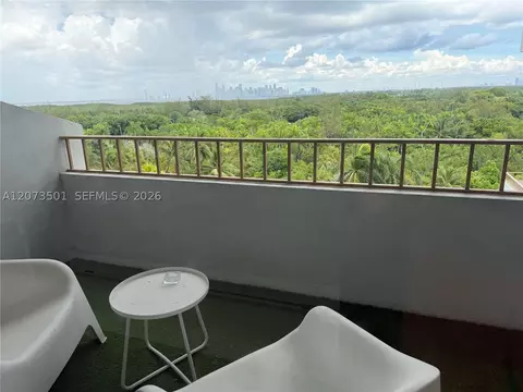 Undisclosed, Key Biscayne, FL 33149 photo 2