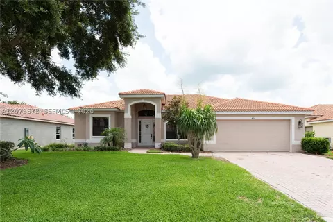 406 Cinnamon Dr, Kissimmee, FL 34759