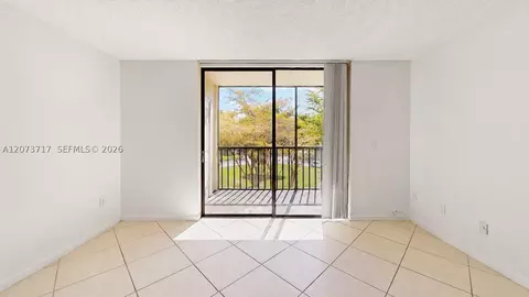 8420 SW 133rd Ave Rd #424, Miami, FL 33183