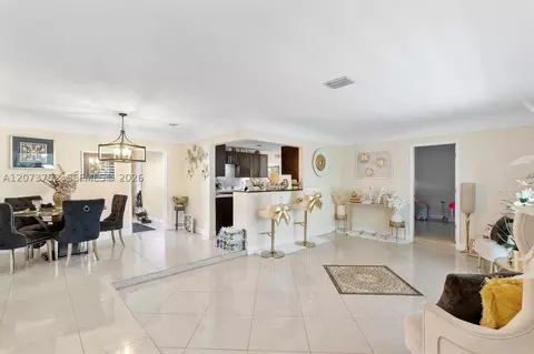 8544 Sheraton Dr, Miramar, FL 33025