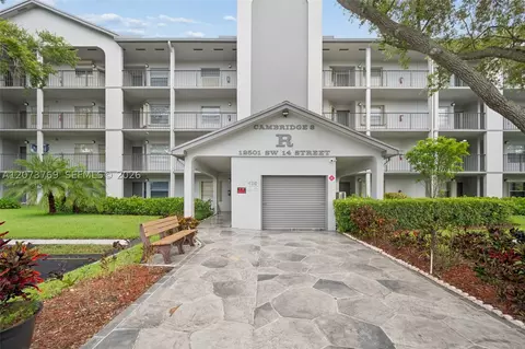 12501 SW 14th St #401R, Pembroke Pines, FL 33027