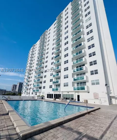 3000 S Ocean Dr #1218, Hollywood, FL 33019