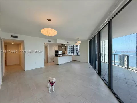 1000 Brickell Plz #4301, Miami, FL 33131