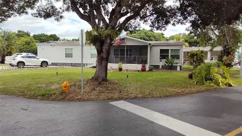 35303 SW 180 Ave #322, Homestead, FL 33034