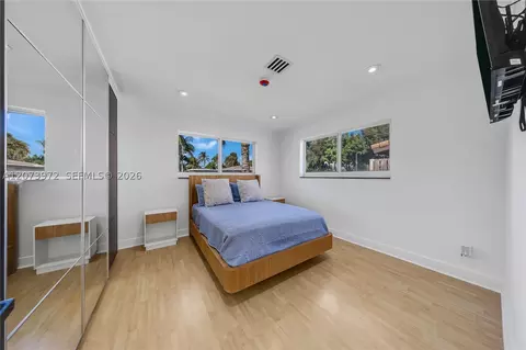 Other - 800 SE 3rd Ter, Pompano Beach, FL 33060 photo 4 of 8