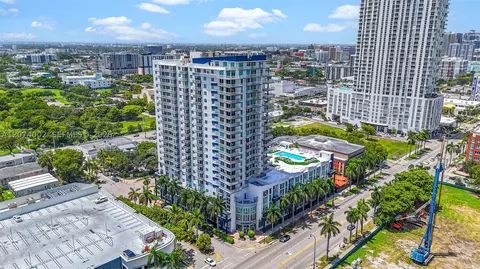275 NE 18th St #1803, Miami, FL 33132