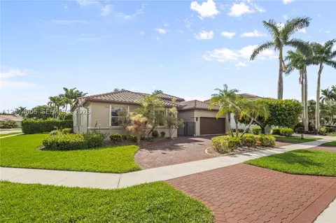 18548 Harbor Light Way, Boca Raton, FL 33498