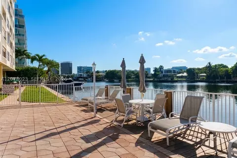 9111 E Bay Harbor Dr #5B, Bay Harbor Islands, FL 33154