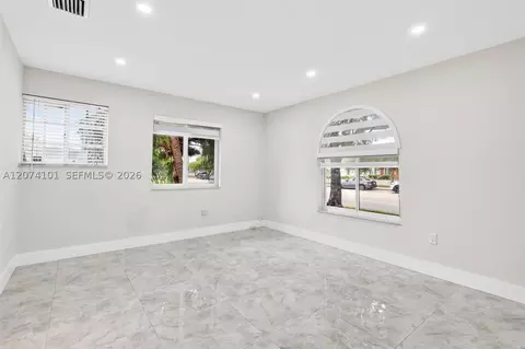 Living - 3197 W 79th Pl, Hialeah, FL 33018 photo 4 of 4