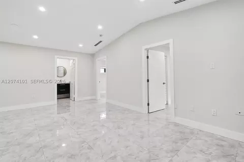 Other - 3197 W 79th Pl, Hialeah, FL 33018 photo 4 of 13