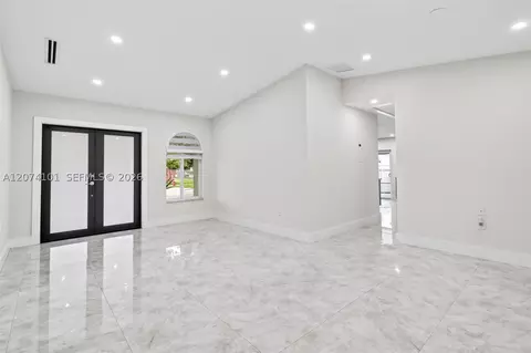 Living - 3197 W 79th Pl, Hialeah, FL 33018 photo 2 of 4