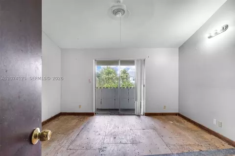Bedroom - 3711 Riverside Dr, Coral Springs, FL 33065 photo 1 of 6