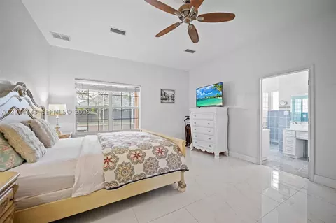 Bedroom - 1006 Bayberry Loop, Clewiston, FL 33440 photo 2 of 10