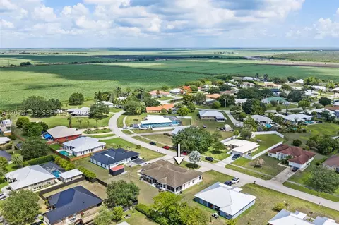 View/Area - 1006 Bayberry Loop, Clewiston, FL 33440 photo 2 of 9