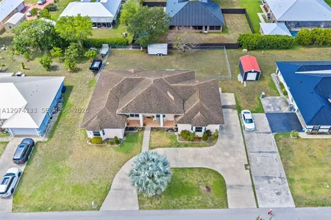 View/Area - 1006 Bayberry Loop, Clewiston, FL 33440 photo 5 of 9