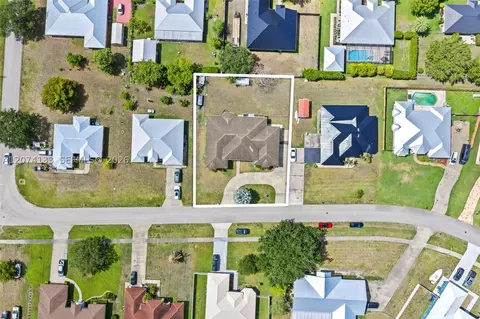 View/Area - 1006 Bayberry Loop, Clewiston, FL 33440 photo 3 of 9