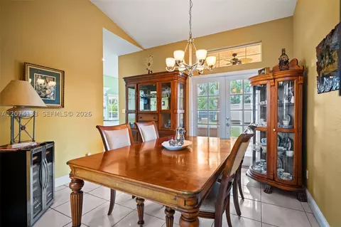 Dining - 1006 Bayberry Loop, Clewiston, FL 33440 photo 1 of 2