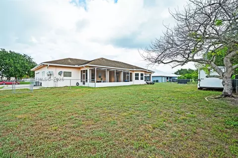 Exterior - 1006 Bayberry Loop, Clewiston, FL 33440 photo 8 of 8