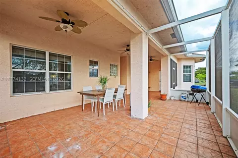 Exterior - 1006 Bayberry Loop, Clewiston, FL 33440 photo 2 of 8