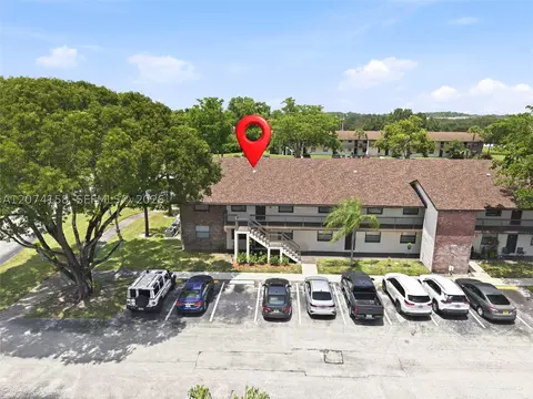 6040 Shakerwood Cir #201, Tamarac, FL 33319