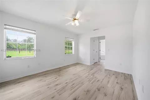 Bedroom - 4698 NW 110th Ave, Ocala, FL 34482 photo 5 of 8