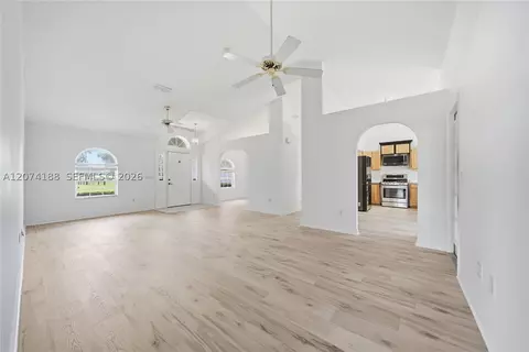 Living - 4698 NW 110th Ave, Ocala, FL 34482 photo 4 of 5