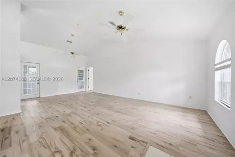 Living - 4698 NW 110th Ave, Ocala, FL 34482 photo 3 of 5